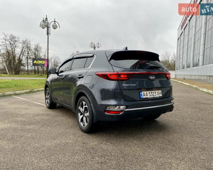 Сірий Кіа Sportage, об'ємом двигуна 1.59 л та пробігом 71 тис. км за 15999 $, фото 17 на Automoto.ua