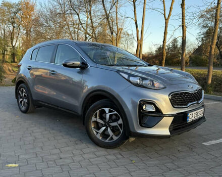 Сірий Кіа Sportage, об'ємом двигуна 1.59 л та пробігом 28 тис. км за 18100 $, фото 2 на Automoto.ua
