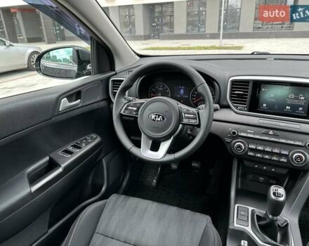 Киа Sportage 2019 в Киеве на Automoto.ua Серый Киа Sportage, объемом двигателя 1.59 л и пробегом 53 тыс. км за 16999 $, фото 20 на Automoto.ua