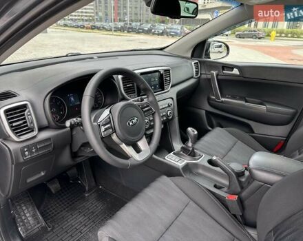 Киа Sportage 2019 в Киеве на Automoto.ua Серый Киа Sportage, объемом двигателя 1.59 л и пробегом 53 тыс. км за 16999 $, фото 11 на Automoto.ua