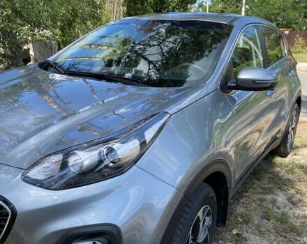 Сірий Кіа Sportage, об'ємом двигуна 1.59 л та пробігом 68 тис. км за 18500 $, фото 5 на Automoto.ua