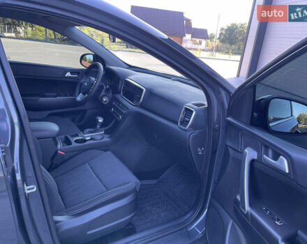 Серый Киа Sportage, объемом двигателя 1.6 л и пробегом 3 тыс. км за 21700 $, фото 21 на Automoto.ua