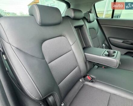 Серый Киа Sportage, объемом двигателя 2 л и пробегом 57 тыс. км за 26500 $, фото 13 на Automoto.ua