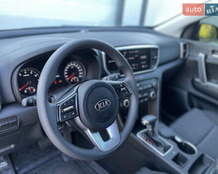 Серый Киа Sportage, объемом двигателя 1.6 л и пробегом 3 тыс. км за 21700 $, фото 28 на Automoto.ua