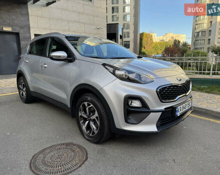 Киа Sportage 2020 в Киеве на Automoto.ua Серый Киа Sportage, объемом двигателя 1.59 л и пробегом 61 тыс. км за 19000 $, фото 2 на Automoto.ua