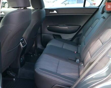 Серый Киа Sportage, объемом двигателя 1.59 л и пробегом 68 тыс. км за 18626 $, фото 13 на Automoto.ua