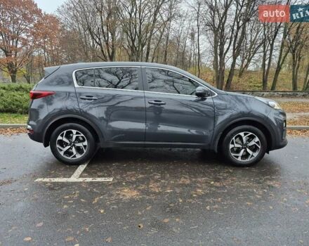 Сірий Кіа Sportage, об'ємом двигуна 1.59 л та пробігом 53 тис. км за 18900 $, фото 3 на Automoto.ua