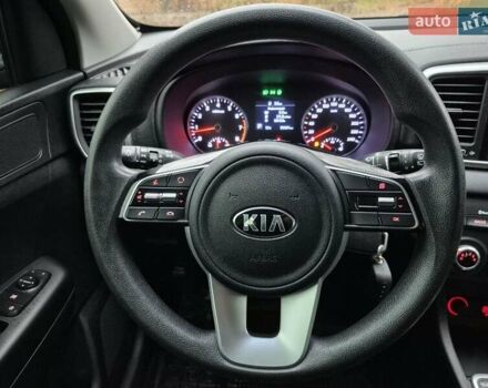 Сірий Кіа Sportage, об'ємом двигуна 1.59 л та пробігом 53 тис. км за 18900 $, фото 14 на Automoto.ua