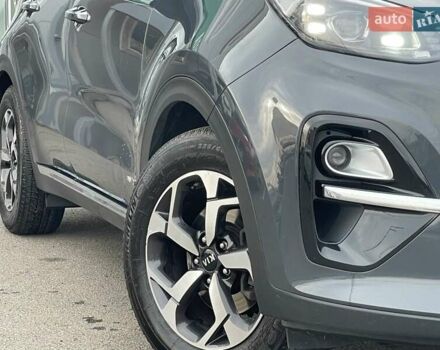 Серый Киа Sportage, объемом двигателя 2 л и пробегом 57 тыс. км за 26500 $, фото 7 на Automoto.ua