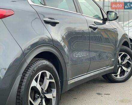 Серый Киа Sportage, объемом двигателя 2 л и пробегом 57 тыс. км за 26500 $, фото 11 на Automoto.ua
