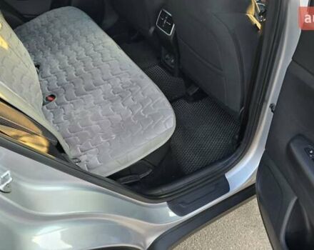 Сірий Кіа Sportage, об'ємом двигуна 1.6 л та пробігом 59 тис. км за 22000 $, фото 21 на Automoto.ua