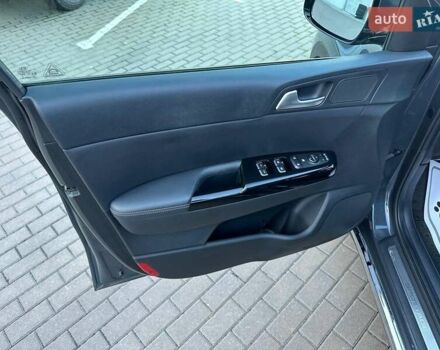 Серый Киа Sportage, объемом двигателя 2 л и пробегом 83 тыс. км за 26200 $, фото 75 на Automoto.ua