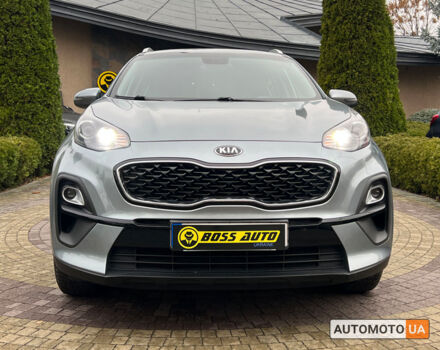 Сірий Кіа Sportage, об'ємом двигуна 1.6 л та пробігом 74 тис. км за 19200 $, фото 1 на Automoto.ua
