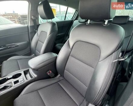 Серый Киа Sportage, объемом двигателя 2 л и пробегом 57 тыс. км за 26500 $, фото 48 на Automoto.ua