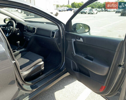 Серый Киа Sportage, объемом двигателя 1.59 л и пробегом 42 тыс. км за 17999 $, фото 7 на Automoto.ua