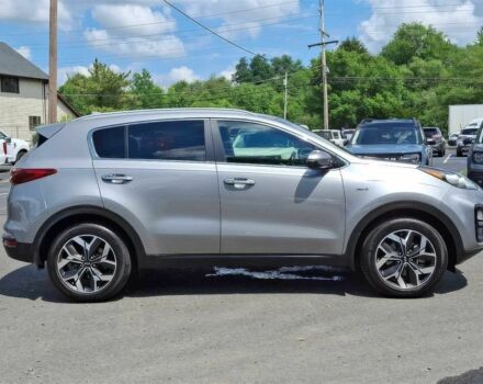 Киа Sportage 2020 в Черновцах на Automoto.ua Серый Киа Sportage, объемом двигателя 2.4 л и пробегом 49 тыс. км за 12400 $, фото 2 на Automoto.ua