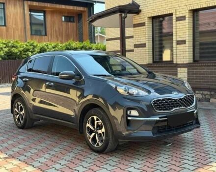 Серый Киа Sportage, объемом двигателя 2 л и пробегом 136 тыс. км за 15000 $, фото 2 на Automoto.ua