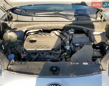 Сірий Кіа Sportage, об'ємом двигуна 2 л та пробігом 61 тис. км за 3000 $, фото 11 на Automoto.ua