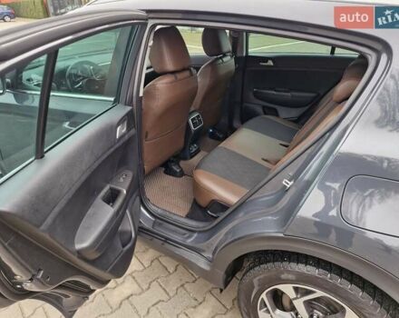 Серый Киа Sportage, объемом двигателя 1.59 л и пробегом 55 тыс. км за 20000 $, фото 14 на Automoto.ua