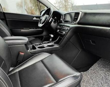 Сірий Кіа Sportage, об'ємом двигуна 2 л та пробігом 62 тис. км за 24500 $, фото 35 на Automoto.ua