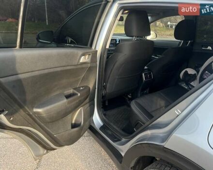 Серый Киа Sportage, объемом двигателя 1.59 л и пробегом 142 тыс. км за 19800 $, фото 12 на Automoto.ua