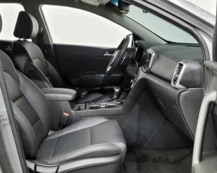 Серый Киа Sportage, объемом двигателя 2 л и пробегом 84 тыс. км за 16200 $, фото 13 на Automoto.ua