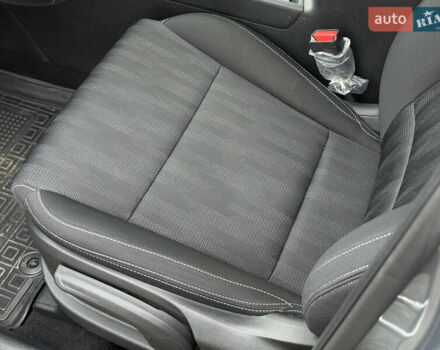Сірий Кіа Sportage, об'ємом двигуна 1.59 л та пробігом 33 тис. км за 19999 $, фото 14 на Automoto.ua