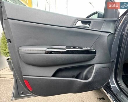 Серый Киа Sportage, объемом двигателя 2 л и пробегом 57 тыс. км за 26500 $, фото 50 на Automoto.ua