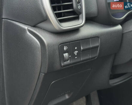 Сірий Кіа Sportage, об'ємом двигуна 1.59 л та пробігом 33 тис. км за 19999 $, фото 16 на Automoto.ua