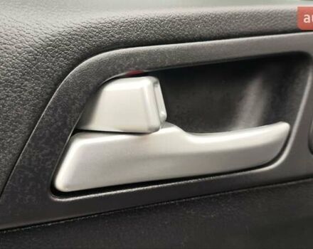 Сірий Кіа Sportage, об'ємом двигуна 2 л та пробігом 62 тис. км за 24500 $, фото 46 на Automoto.ua