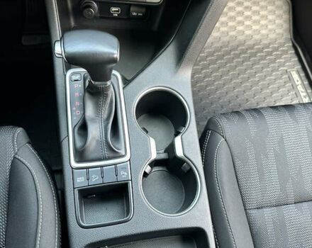 Серый Киа Sportage, объемом двигателя 1.6 л и пробегом 70 тыс. км за 20300 $, фото 24 на Automoto.ua