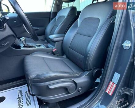 Серый Киа Sportage, объемом двигателя 2 л и пробегом 83 тыс. км за 26200 $, фото 59 на Automoto.ua
