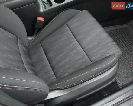 Сірий Кіа Sportage, об'ємом двигуна 1.59 л та пробігом 33 тис. км за 19999 $, фото 23 на Automoto.ua