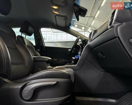 Сірий Кіа Sportage, об'ємом двигуна 2 л та пробігом 77 тис. км за 26500 $, фото 29 на Automoto.ua