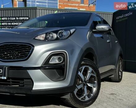 Сірий Кіа Sportage, об'ємом двигуна 1.59 л та пробігом 53 тис. км за 17999 $, фото 2 на Automoto.ua