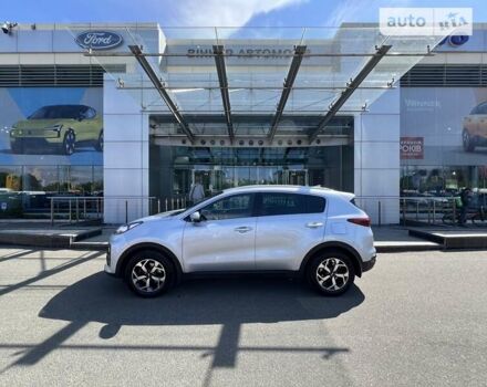 Сірий Кіа Sportage, об'ємом двигуна 1.59 л та пробігом 54 тис. км за 19087 $, фото 3 на Automoto.ua