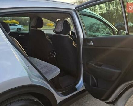 Сірий Кіа Sportage, об'ємом двигуна 1.6 л та пробігом 59 тис. км за 22000 $, фото 19 на Automoto.ua