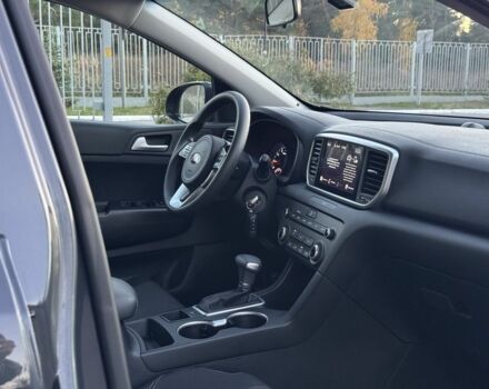 Сірий Кіа Sportage, об'ємом двигуна 1.6 л та пробігом 13 тис. км за 20900 $, фото 23 на Automoto.ua