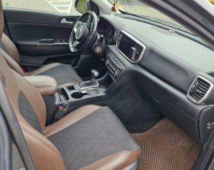 Серый Киа Sportage, объемом двигателя 1.59 л и пробегом 55 тыс. км за 20000 $, фото 18 на Automoto.ua