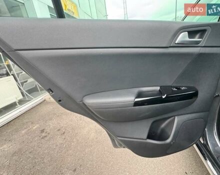 Серый Киа Sportage, объемом двигателя 2 л и пробегом 57 тыс. км за 26500 $, фото 54 на Automoto.ua