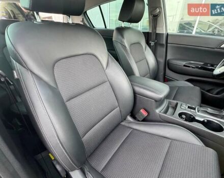 Серый Киа Sportage, объемом двигателя 2 л и пробегом 57 тыс. км за 26500 $, фото 61 на Automoto.ua