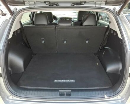 Киа Sportage 2020 в Черновцах на Automoto.ua Серый Киа Sportage, объемом двигателя 2.4 л и пробегом 49 тыс. км за 12400 $, фото 13 на Automoto.ua