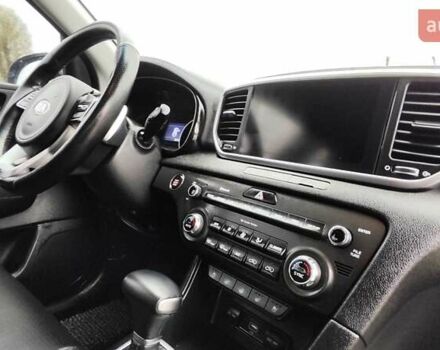 Сірий Кіа Sportage, об'ємом двигуна 2 л та пробігом 62 тис. км за 24500 $, фото 29 на Automoto.ua