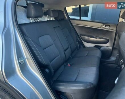 Серый Киа Sportage, объемом двигателя 2.36 л и пробегом 102 тыс. км за 18790 $, фото 10 на Automoto.ua