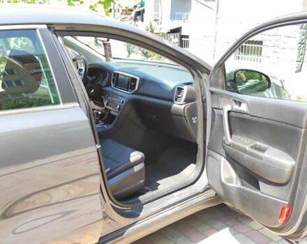 Серый Киа Sportage, объемом двигателя 1.59 л и пробегом 42 тыс. км за 22000 $, фото 9 на Automoto.ua