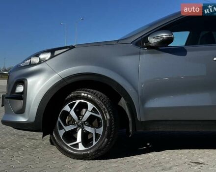 Сірий Кіа Sportage, об'ємом двигуна 1.59 л та пробігом 53 тис. км за 17999 $, фото 3 на Automoto.ua