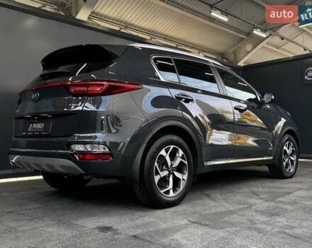 Сірий Кіа Sportage, об'ємом двигуна 2 л та пробігом 77 тис. км за 26500 $, фото 18 на Automoto.ua