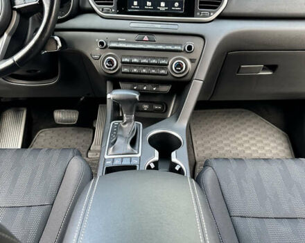 Серый Киа Sportage, объемом двигателя 1.6 л и пробегом 70 тыс. км за 20300 $, фото 18 на Automoto.ua