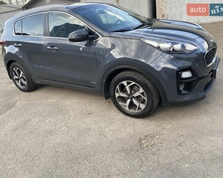 Серый Киа Sportage, объемом двигателя 1.6 л и пробегом 93 тыс. км за 21500 $, фото 1 на Automoto.ua