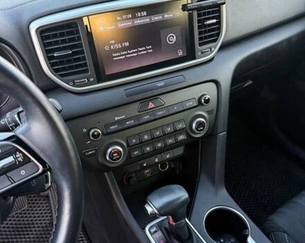 Серый Киа Sportage, объемом двигателя 1.6 л и пробегом 87 тыс. км за 20100 $, фото 7 на Automoto.ua